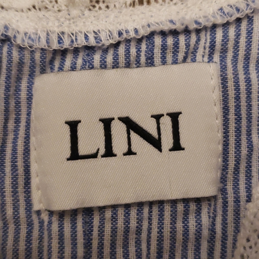 LINI BLOUSE - Picture 7 of 10